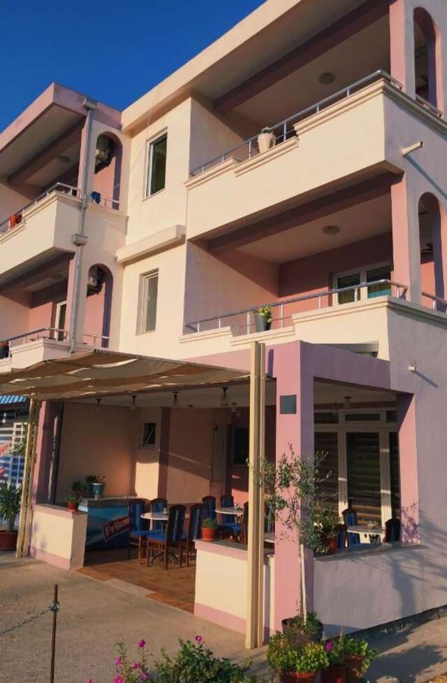 Апартаменты Apartments Fat e Jet Улцинь-3